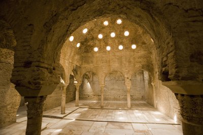 Dampfbad in den arabischen Bädern, Granada von Spanish School