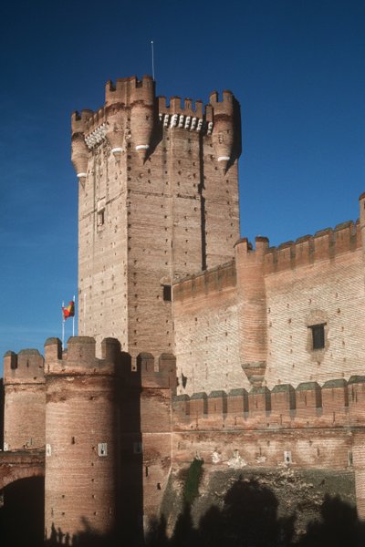 Ansicht der Burg, erbaut um 1453 von Spanish School