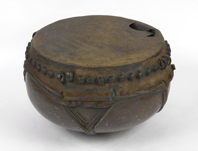 Sudanesische Kesseltrommel, ca. 1898 von Sudanese School