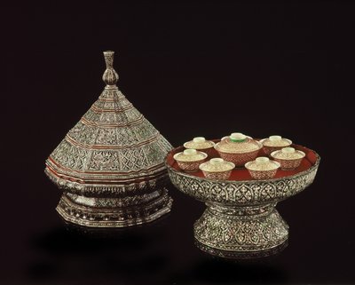 Behälter von Thai School