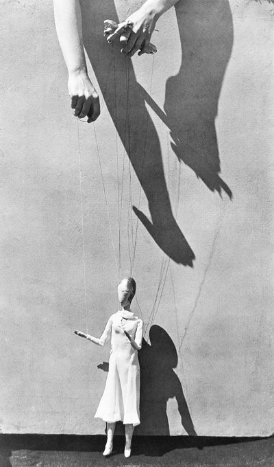 Hände des Puppenspielers, 1929 von Tina Modotti