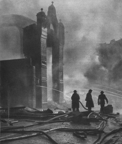 Und die Hitze der Schlacht, 1941-1942 von Unbekannt