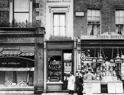 Boundary House, Notting Hill Gate, London, 1926-1927 von Unbekannt