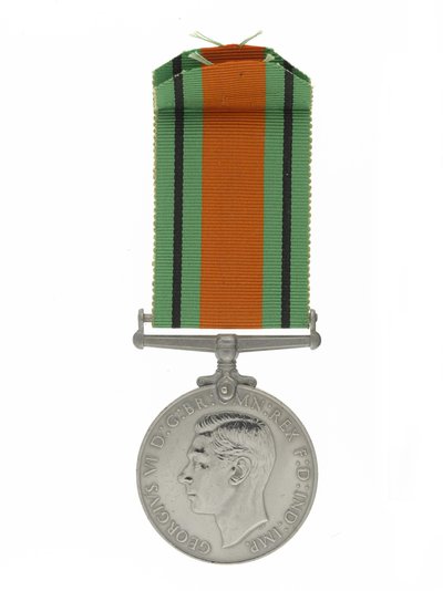 Verteidigungsmedaille 1939-45 (Nickel & Seide) von Unbekannt