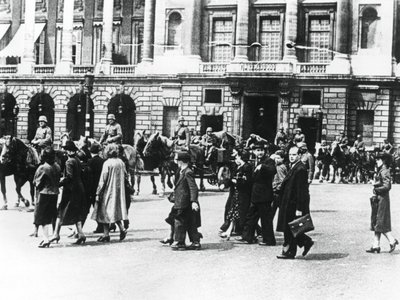 Deutsche Truppen im besetzten Paris, Juni 1940 von Unbekannt