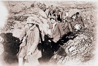 Deutsche Kapitulation bei Laffaux, Nordfrankreich, ca. 1914-1918 von Unbekannt