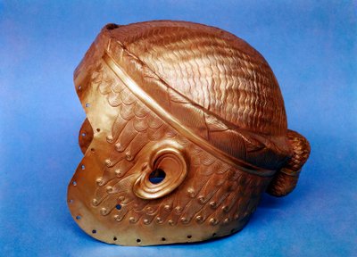 Goldhelm aus Mesopotamien, 2500 v. Chr. von Unbekannt