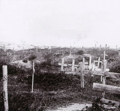 Gräber, Massiges, Nordfrankreich, um 1914-um 1918 von Unbekannt