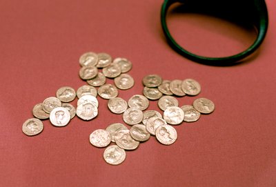 Hort römischer Goldmünzen in England gefunden von Unbekannt