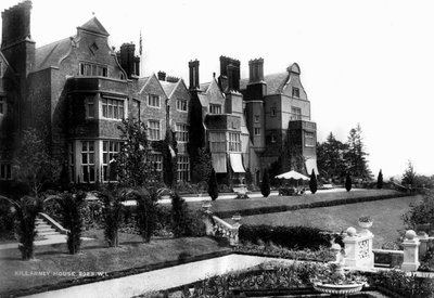 Killarney House von Unbekannt