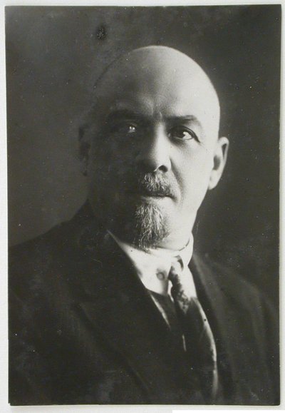 Leonid Aleksandrovich Vesnin 1880-1933 von Unbekannt