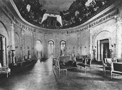 Ostafyevo Anwesen. Ovaler Saal, Ende des 19. Jahrhunderts von Unbekannt