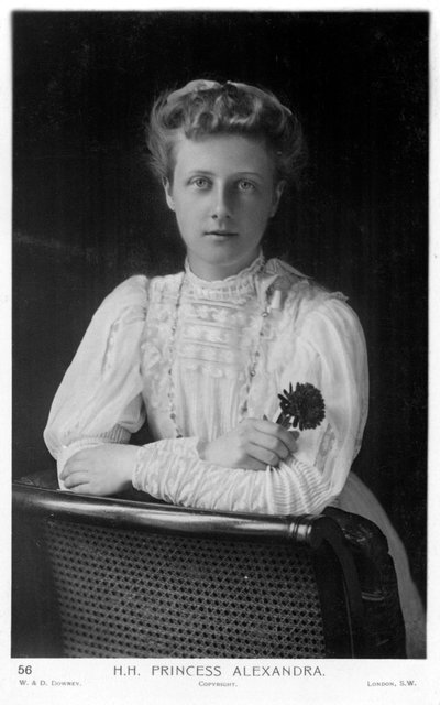 Prinzessin Alexandra des Vereinigten Königreichs, um 1910 von Unbekannt