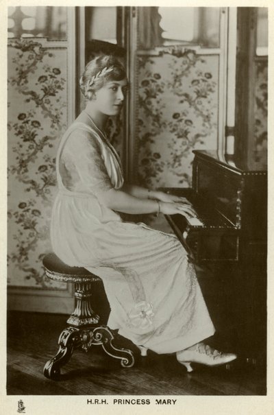 Prinzessin Mary des Vereinigten Königreichs, um 1910er von Unbekannt