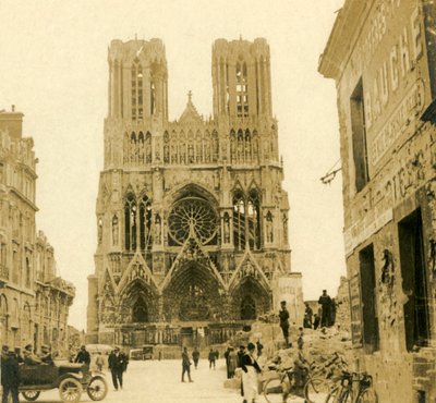 Kathedrale von Reims, Reims, Nordfrankreich, um 1914-1918 von Unbekannt