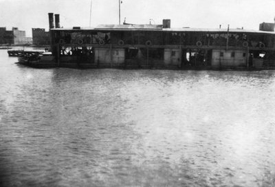 Flussboot auf dem Tigris, Mosul, Mesopotamien, 1918 von Unbekannt