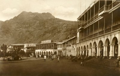 Rund um den Halbmond, Aden, um 1918-1939 von Unbekannt