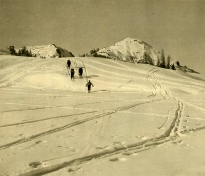 Skifahren im Toten Gebirge, Österreich, um 1935 von Unbekannt