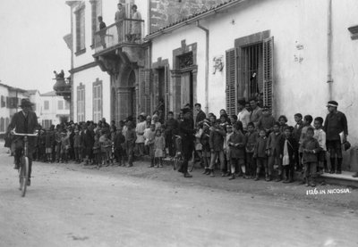 Straßenszene, Nikosia, Zypern, ca. 1920er-1930er von Unbekannt