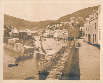 Der Hafeneingang - Polperro, 1927 von Unbekannt