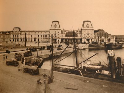 Der Hafenbahnhof von Unbekannt