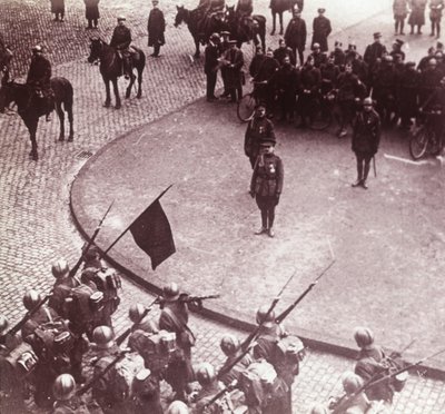 Truppen marschieren, Aachen, Deutschland, ca. 1914-1918 von Unbekannt