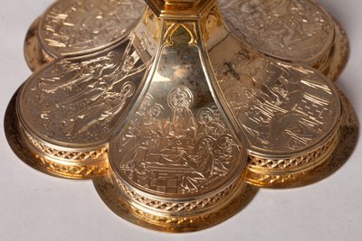 Kelch. Goldschmiedearbeit, Schmuck von Unknown artist