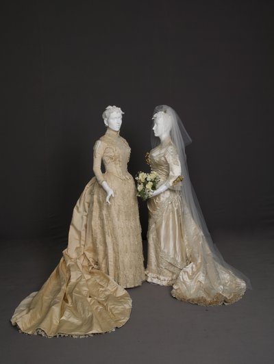 Hochzeitskleider von Unknown artist