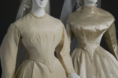 Hochzeitskleider von Unknown artist