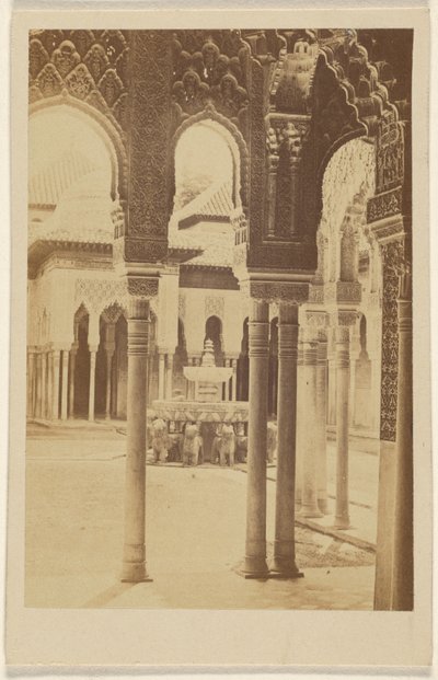[Innenansicht der Säulen, die Alhambra] von Unknown artist