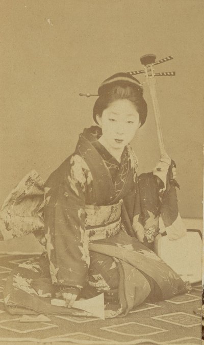 Kniende japanische Frau von Unknown artist