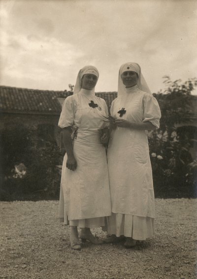 Paar des Roten Kreuzes von Unknown photographer