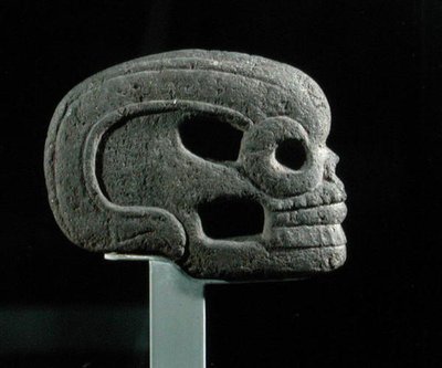 Votiv-Axtkopf, spätklassische Periode (Stein) von Veracruz Veracruz