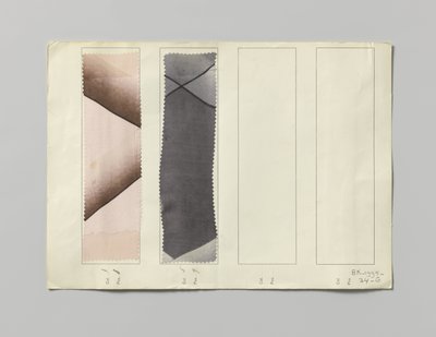 Stoffprobe mit bedruckter Seide, Muster Diana von Wiener Werkstätte