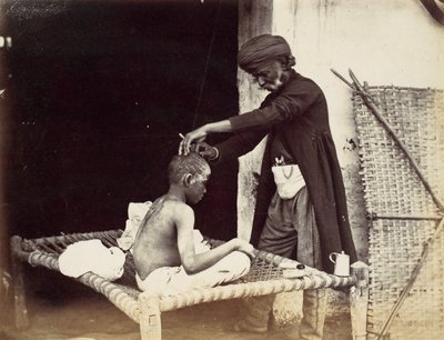 Indischer Barbier, 1860er Jahre von Willoughby Wallace Hooper