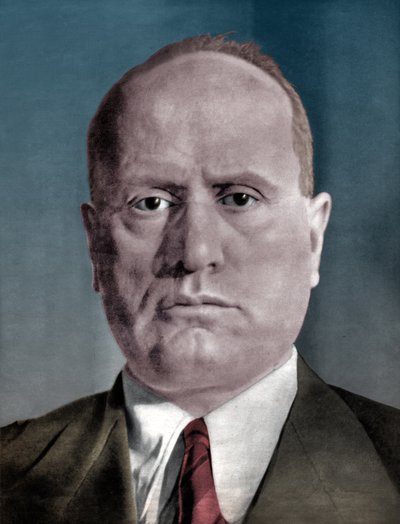 Benito Mussolini von . .