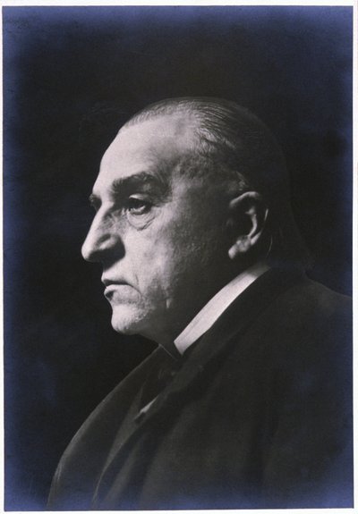 Jean-Martin Charcot (s/w Foto) von . .