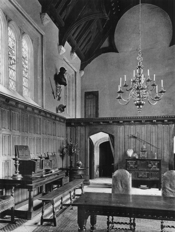Große Halle: Nordseite von Charles Latham