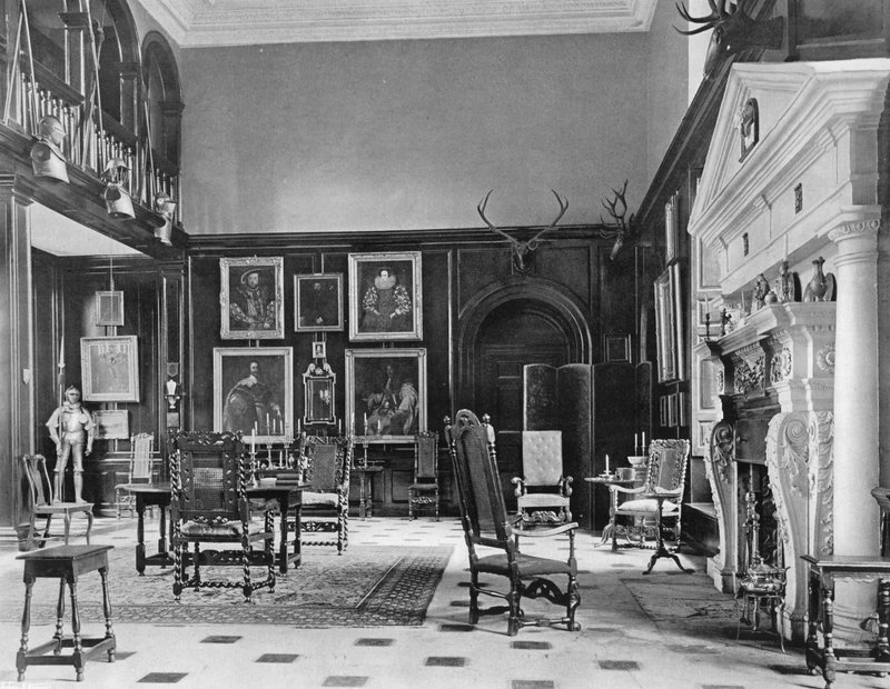 Die Halle von Charles Latham