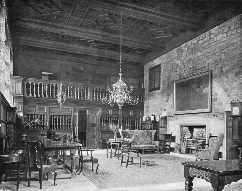 Die Halle und Galerie von Charles Latham