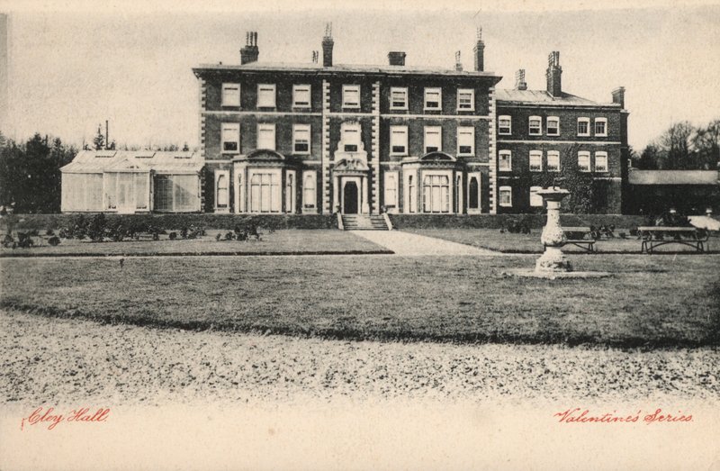 Cley Hall von English Photographer