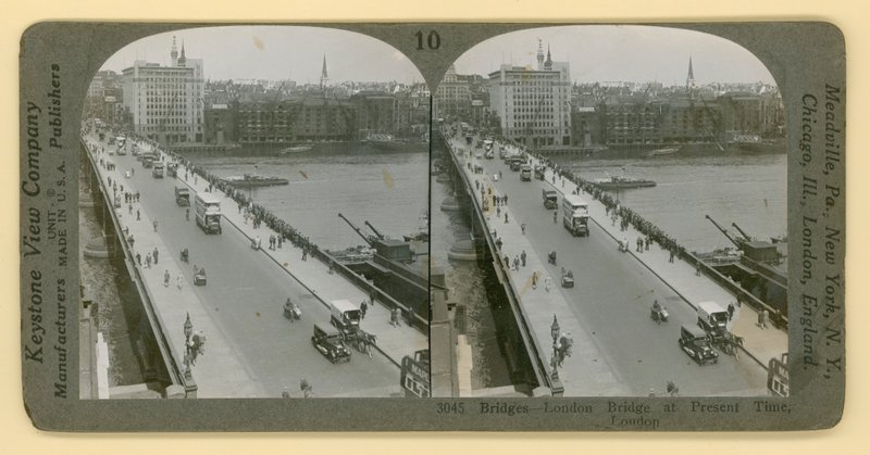 London Bridge, London von English Photographer