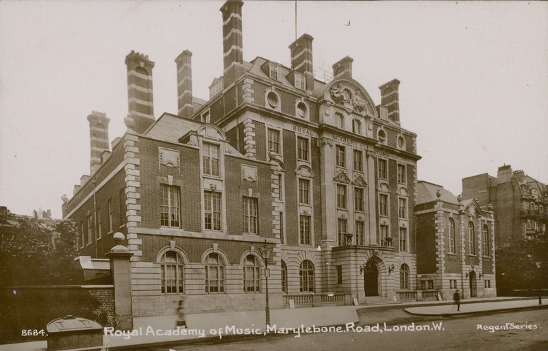 Royal Academy of Music, Marylebone Road, London von English Photographer