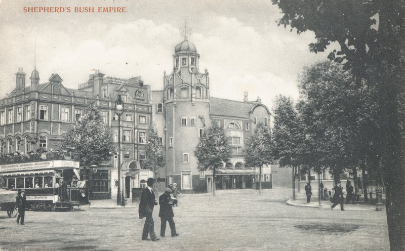 Shepherds Bush Empire in Shepherds Bush von English Photographer
