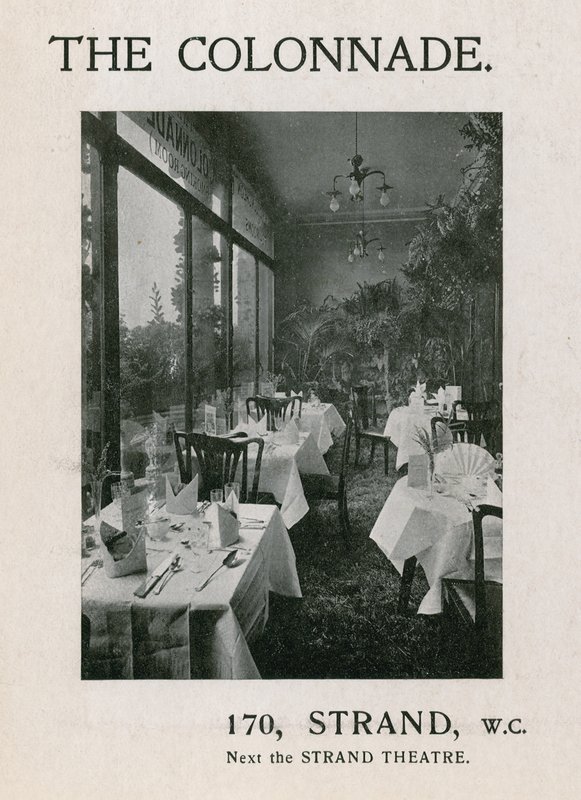 Die Kolonnade, 170 Strand von English Photographer