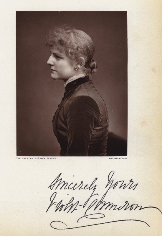Violet Cameron von English Photographer