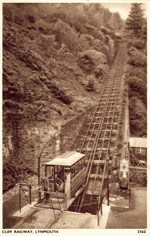 Klippenbahn, Lynmouth von English School