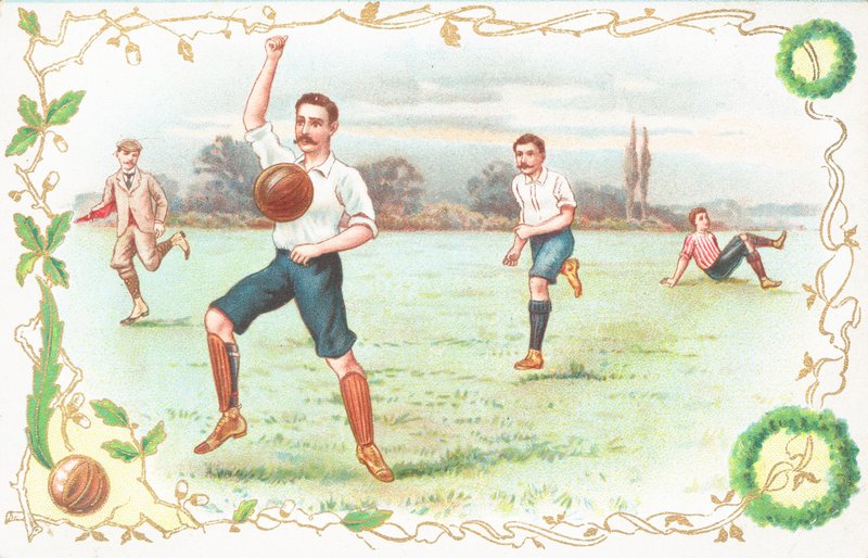 Postkarte mit Männern beim Fußballspielen von English School