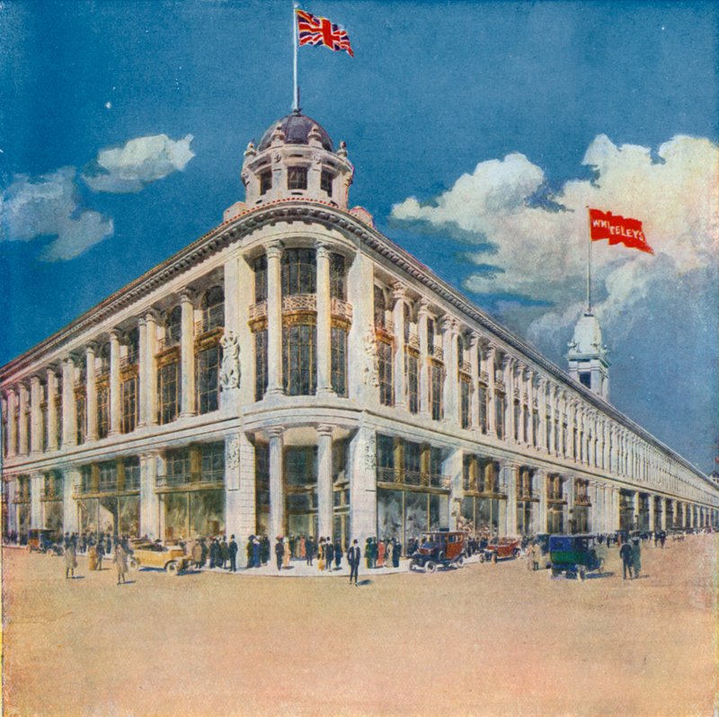 Whiteleys, Queens Road von English School
