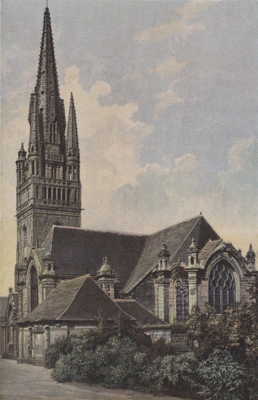 Ploare, Kirche, Seite der Apsis von French Photographer